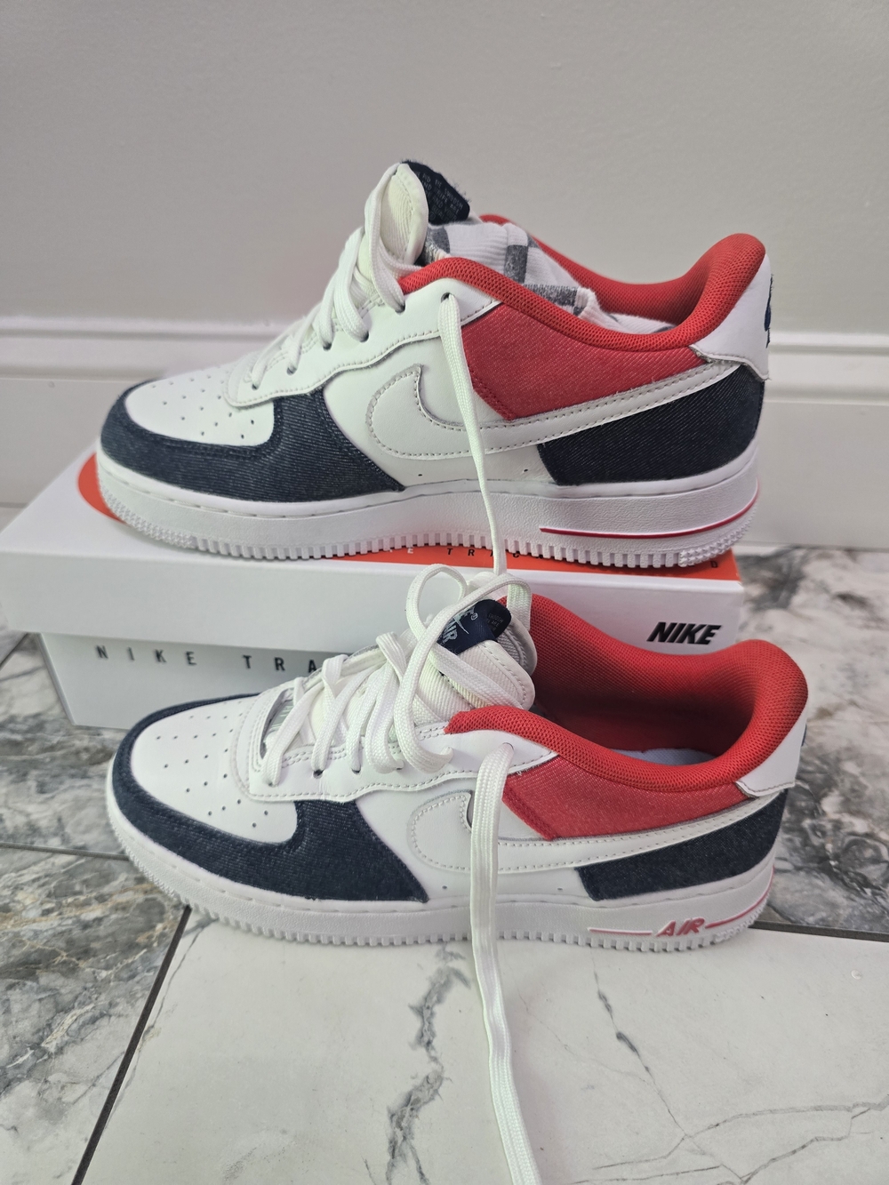 Nike Air Force 1 White, Red & Denuim Sneakers - LIKE NEW - Rare ITEM